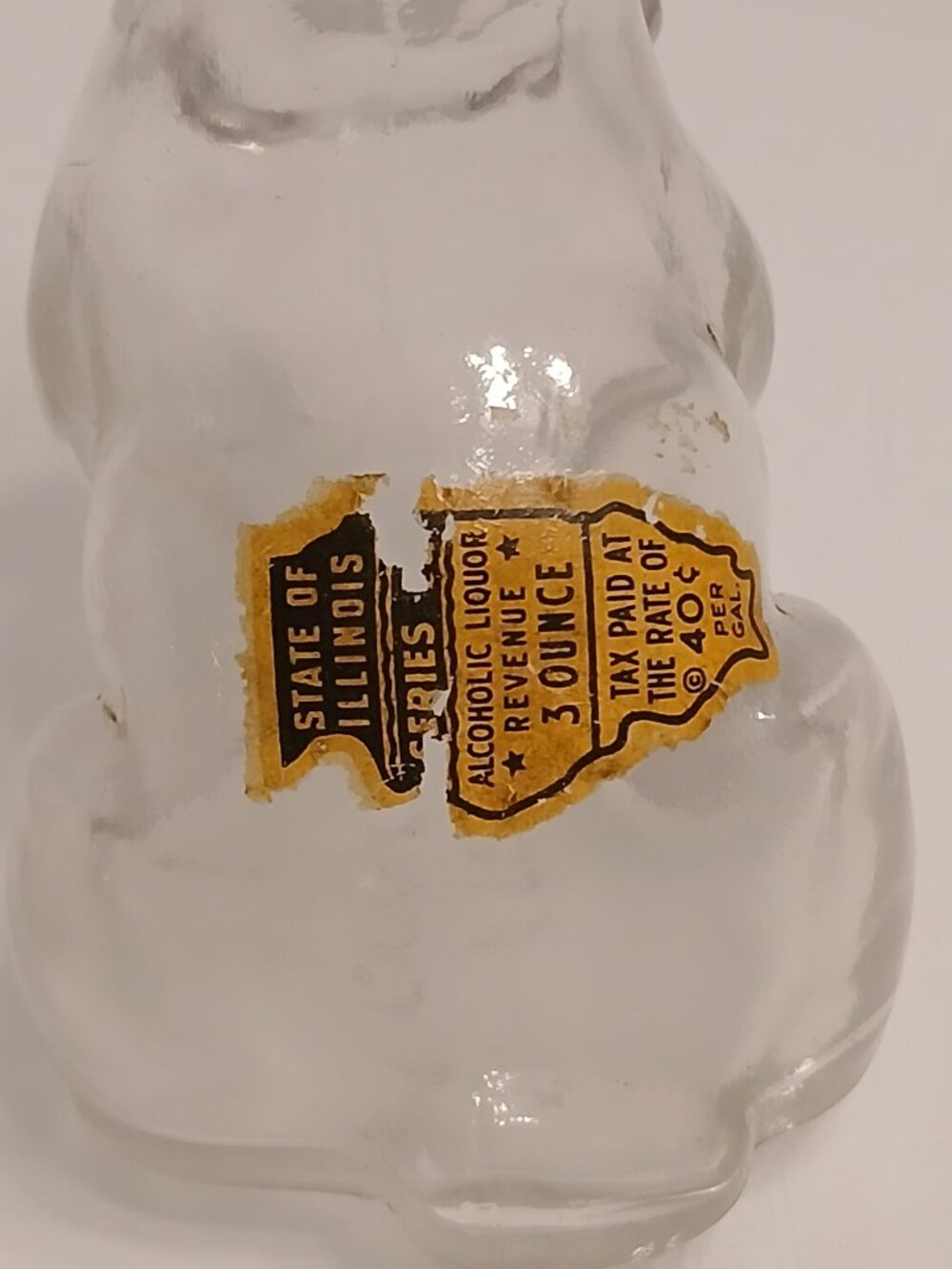 Vintage Glass Dog Salt & Pepper Shakers - TH STOUGH CO, JEANNETTE, PA-3.75" Tall - Picture 4 of 7